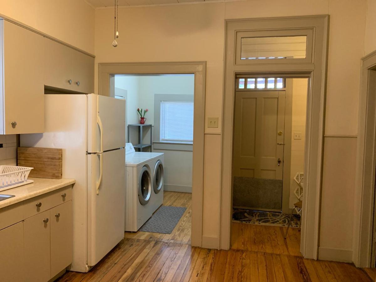 Apartment Downtown Big One Bedroom Unit 1322-#1
